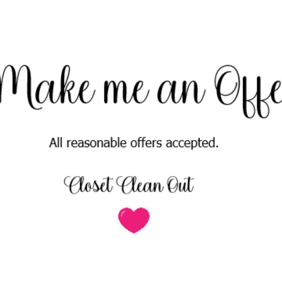 Closet Clean Out - Picture 1 of 1